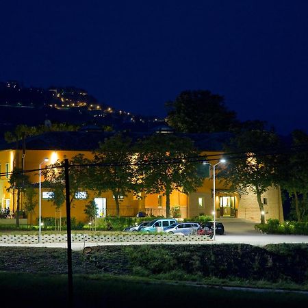 Relais Villa Fornari Camerino Exterior photo