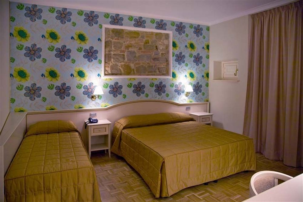 Relais Villa Fornari Camerino Exterior photo